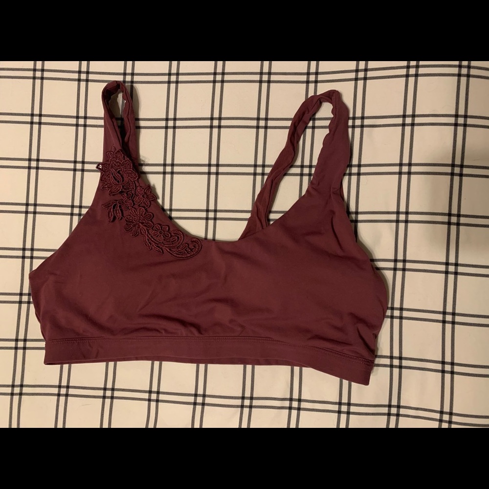 Fabletics Athletic Sports Bra